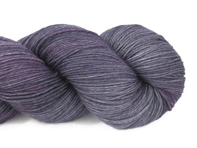 HelloDarkness2 Diva Sock Star Hello Darkness Sokkenwol