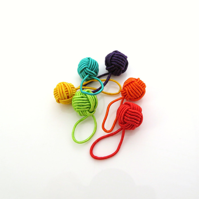 HiyaHiya_YarnBalls_multi1 Hiya Hiya Stekenmarkeerder Garenbolletje