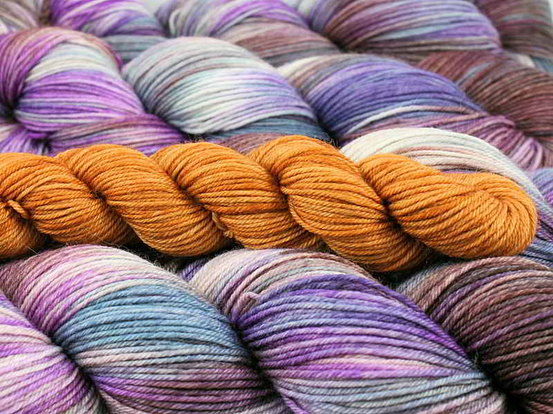 Turning Back Time_Peppernuts_1 Garen Set Juli Turning Back Time & Peppernuts