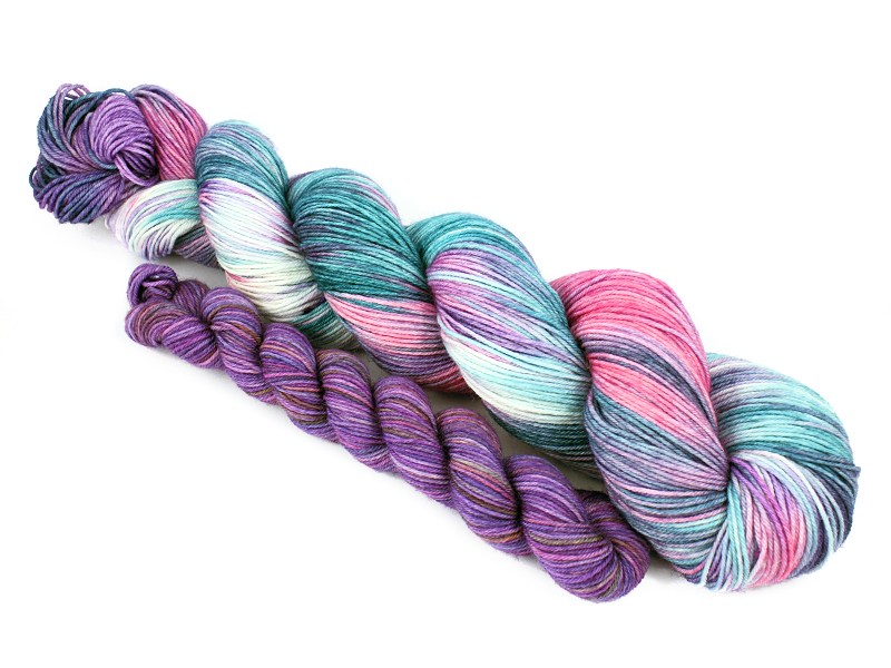 Diva Garen Set Januari 2022 Barbie Girl