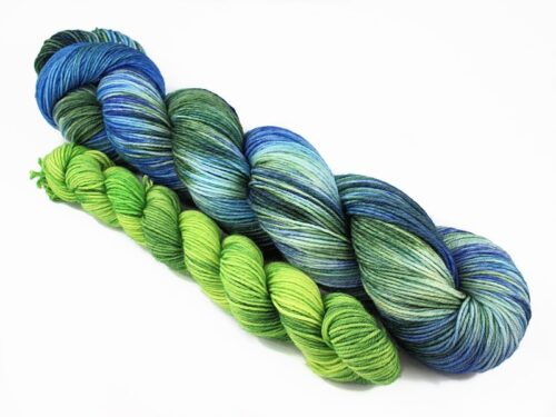 Diva Garen Set Juni 2022 Blooming Meadow