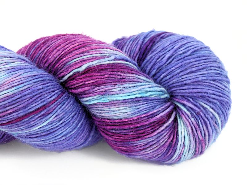 Tiwaz_SSi_1 Tiwaz Diva Sock Single Handgeverfd Garen