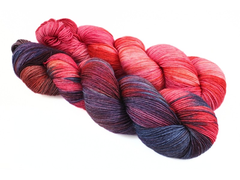 Courage DSS - 2 Diva Yarn Set Oktober 2024 Courage