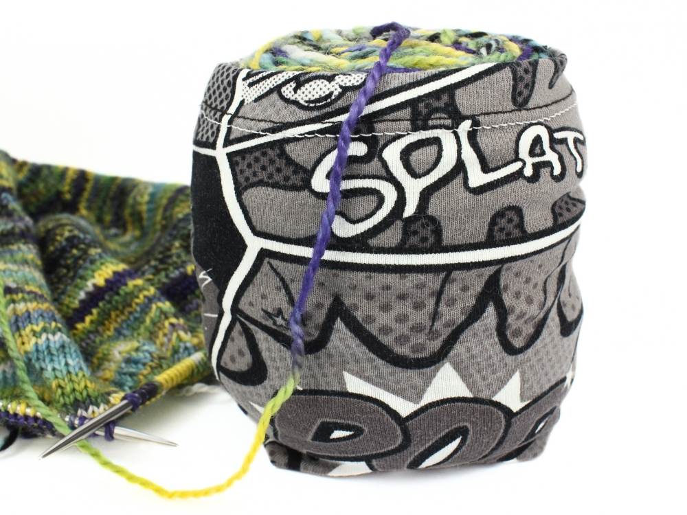 GarenCozyComicbook2 Garen Cozy - Yarn Sleeve | Comicbook