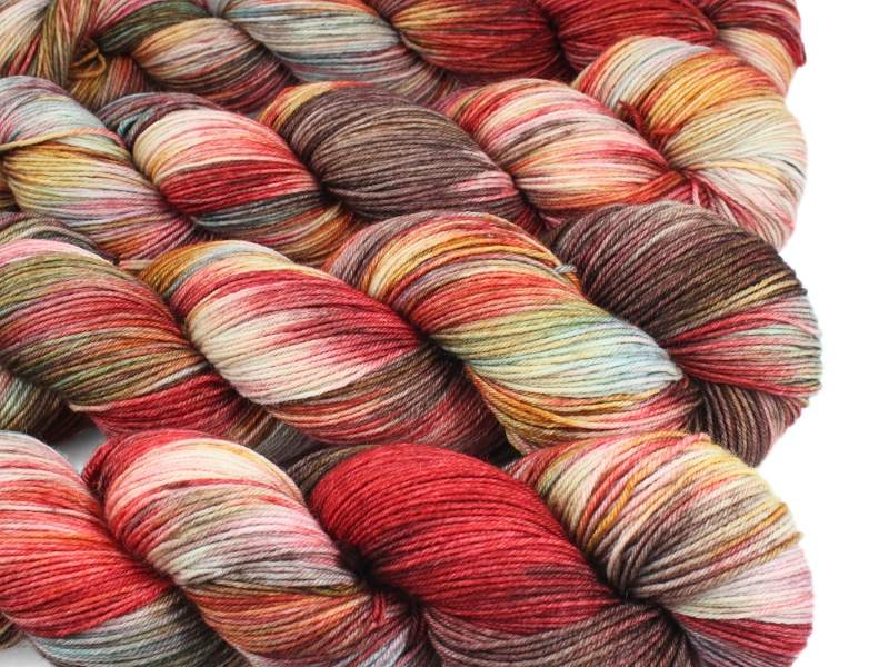 Smoky Ember DSS - 4 Diva Yarn Set December 2024 Smoky Ember
