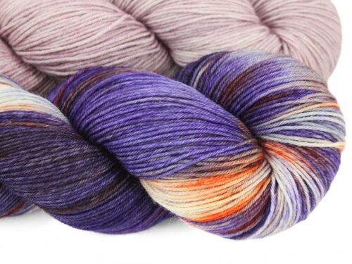 Diva Yarn Set Januari 2025 Night Rebel