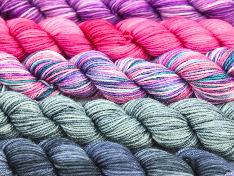 DMS0030-2 Diva Miniskein Set DMS0030